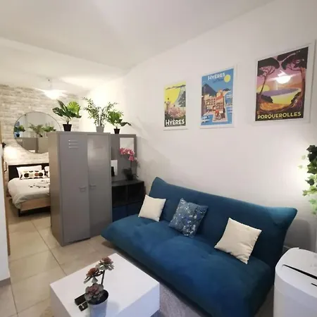 Апартаменты The Little Mozart Studio
